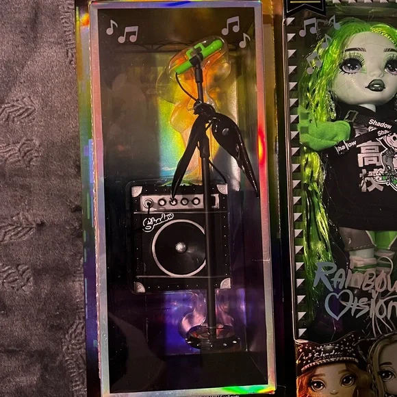 Rainbow Vision Shadow High Doll Harley Limestone Neon Green - Picture 4 of 7